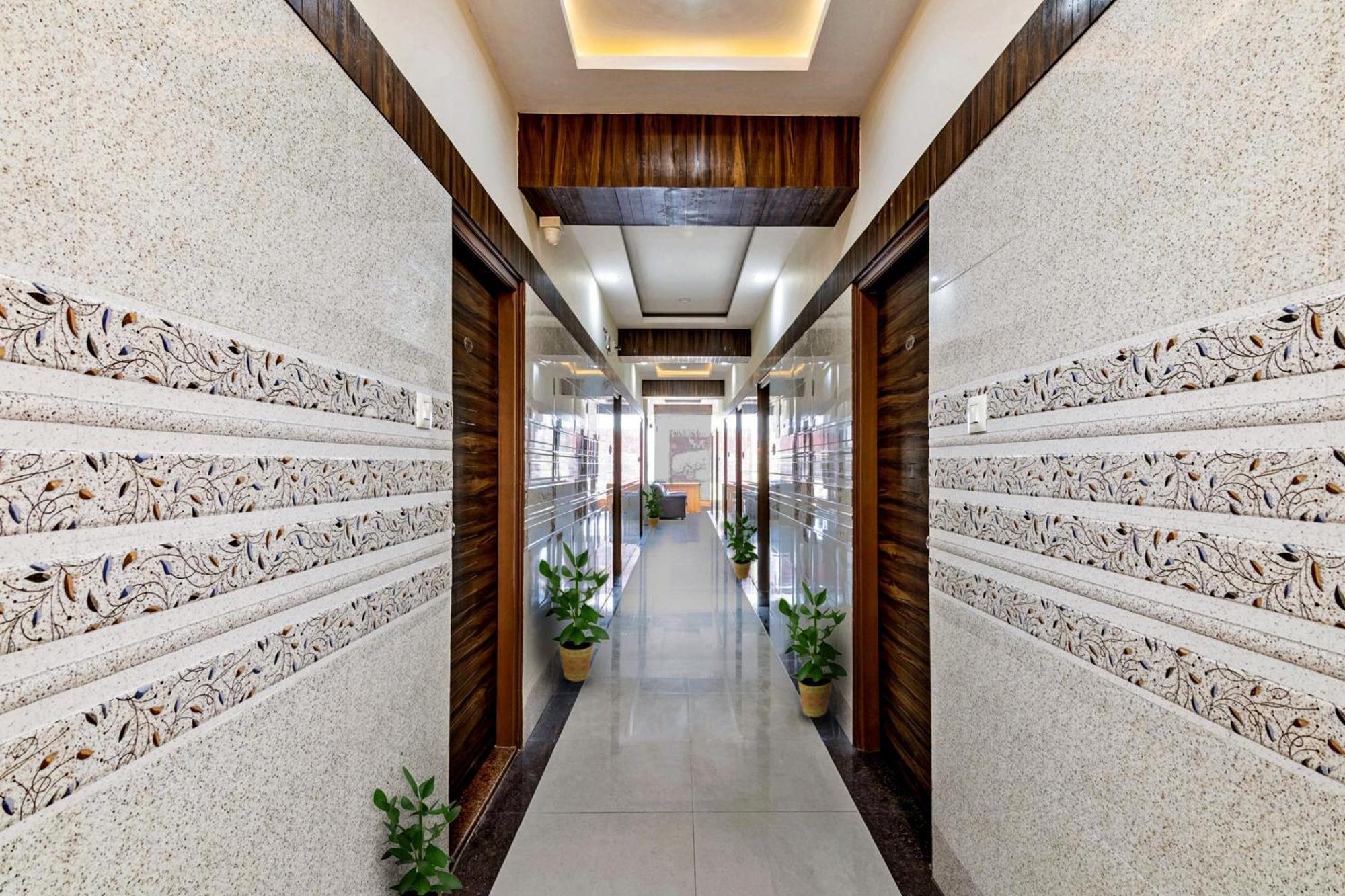 Super Hotel O Atithi Residency Attibele Экстерьер фото