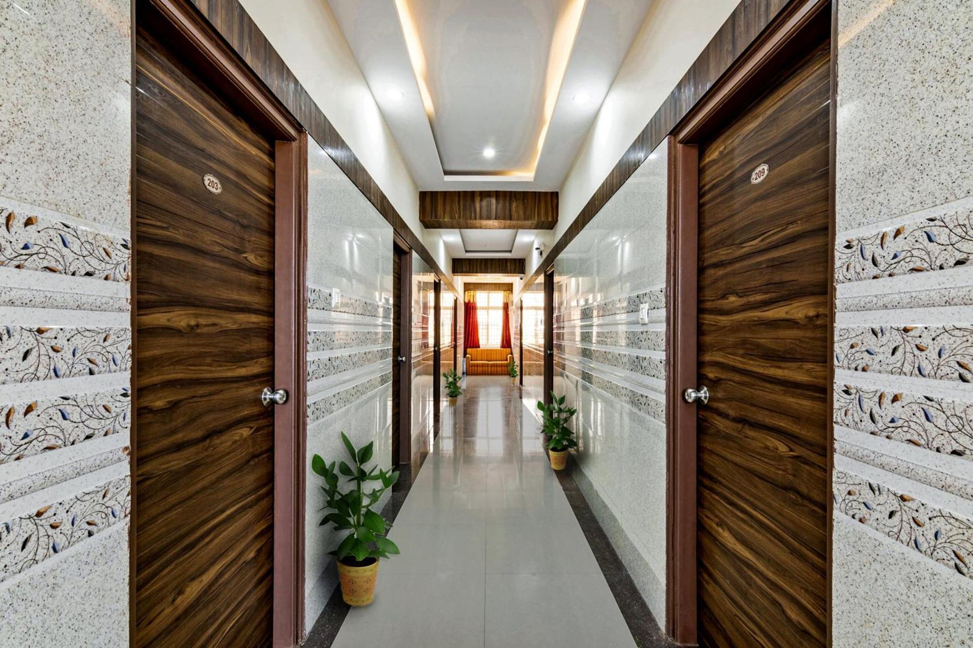Super Hotel O Atithi Residency Attibele Экстерьер фото